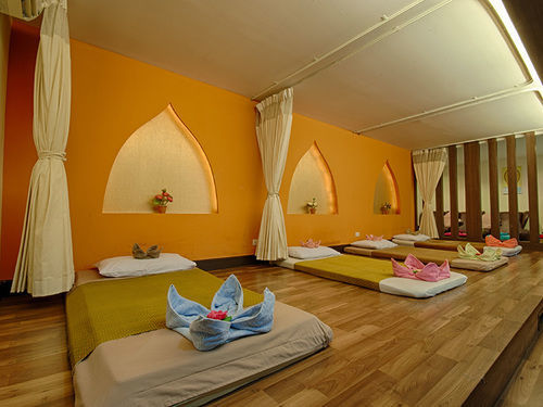 Tm Land Hotel Ayutthaya Eksteriør billede
