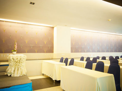 Tm Land Hotel Ayutthaya Eksteriør billede